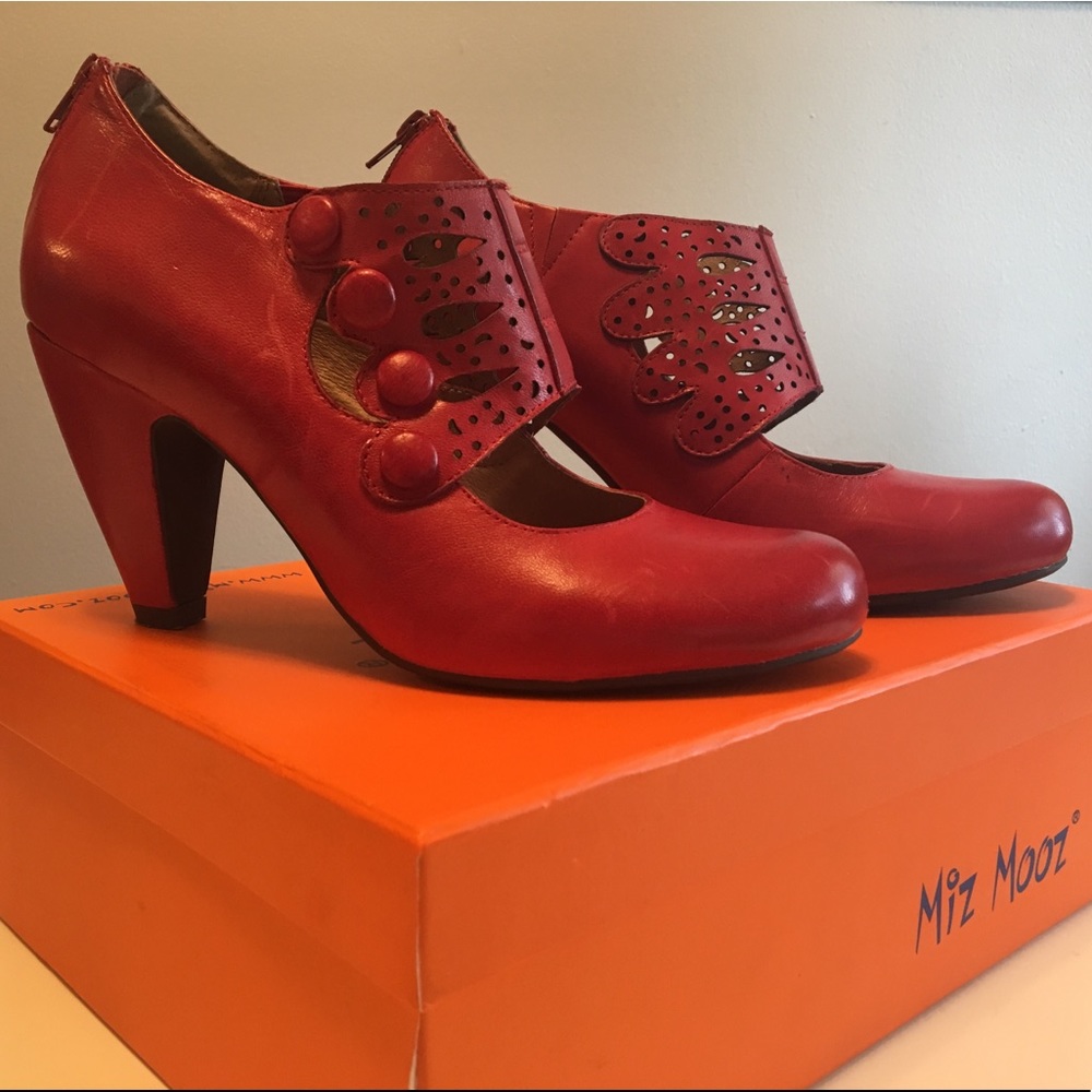 Miz Mooz Sharon Pump in Red Leather